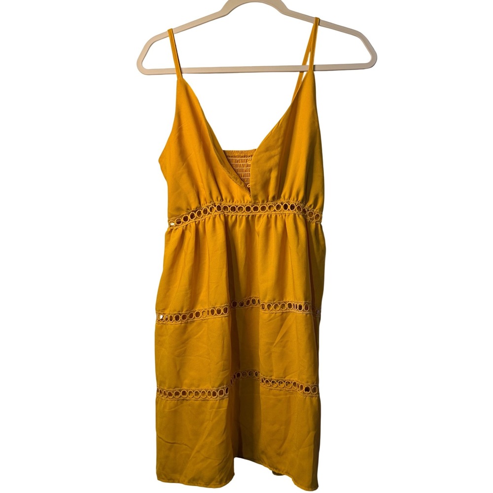 Boutique Babydoll Mini Dress Yellow Eyelet Lace Boho Coverup Top Womens Medium